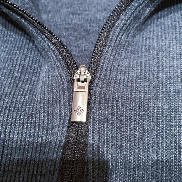 Columbia Men's Quarter zip Knit Sweater Medium Gray - Picture 9 of 10